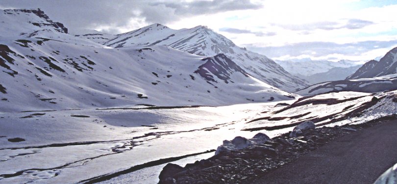 Mountains at their full Swing of Snowfall