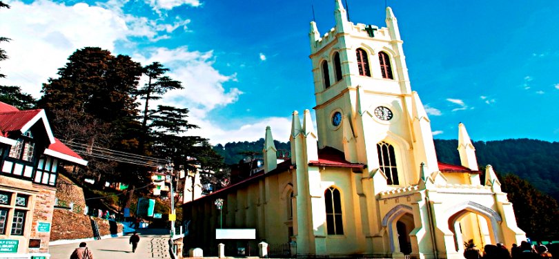 The Mall and the Church outer view