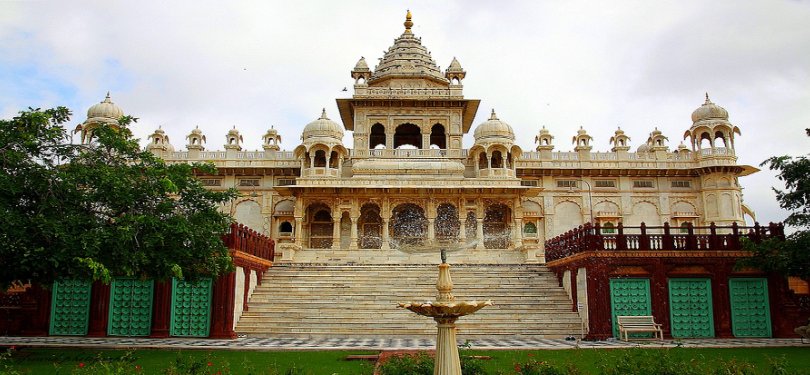 Moti-Mahal 