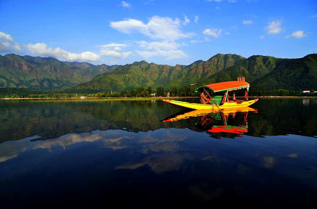 Dal Lake Srinagar 