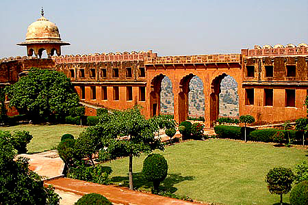 Jaigarh Fort